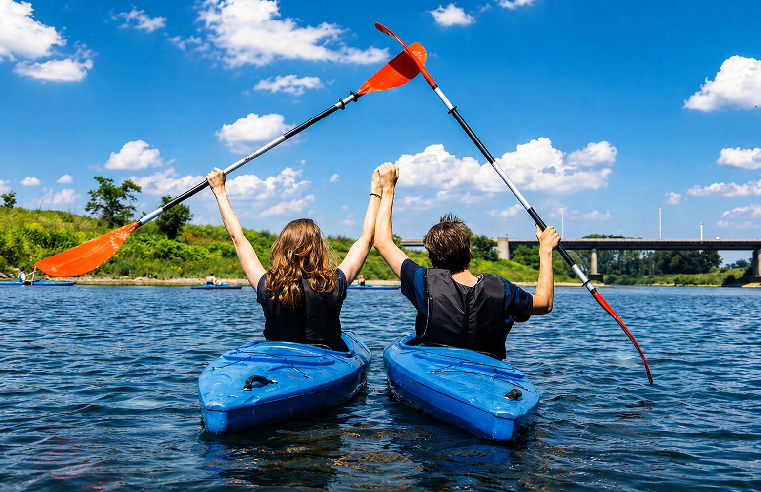 Limburg: Kajak- oder Raftingverleih auf der Maas mit Radtour