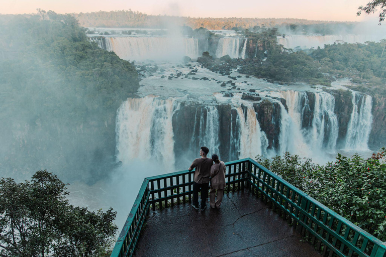 Iguazu-Wasserfälle: Premium 1-Tages-Tour auf der brasilianischen und argentinischen Seite