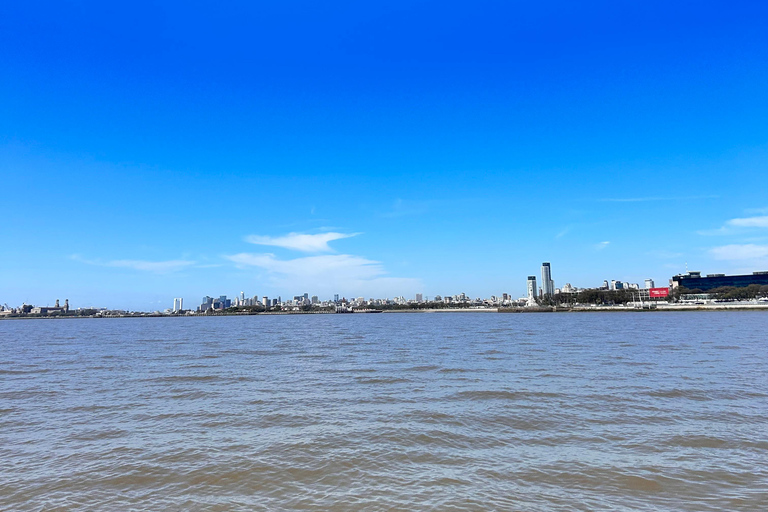 1 hr 30 sailboat ride, the best views of Buenos Aires city.