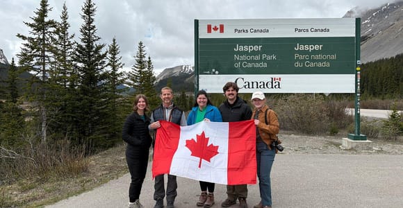 From Banff: Private Icefields Parkway Photography Day Trip