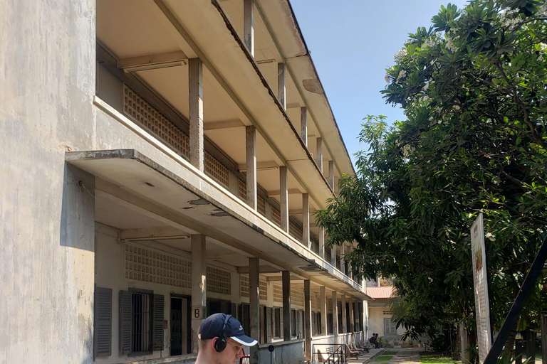 Phnom penh full day Tour full day in Phnom pen , no tour guide!