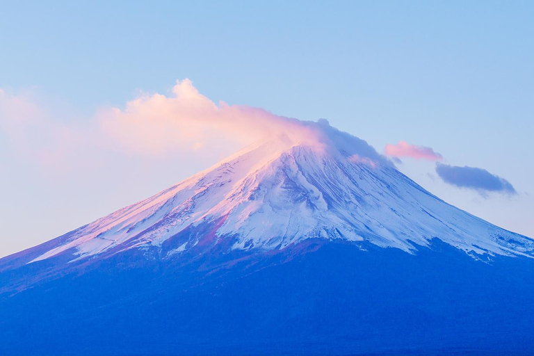 Z Tokio: Góra Fuji, Oshino Hakkai i wycieczka do gorących źródeł8:30 Odbiór przy zachodnim wyjściu z Shinjuku