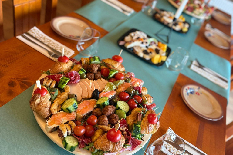 Brașov: Saxon Fortified Churches with Rural Lunch