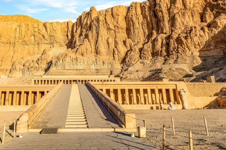 Vanuit Luxor: Westelijke Jordaanoever privétour met lunch