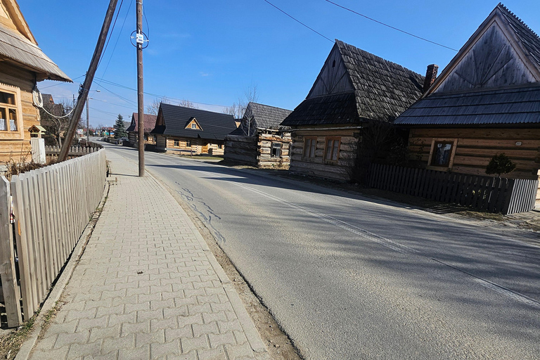 Zakopane: Tatra Mountains Tour with Tank Paintball & Cheese