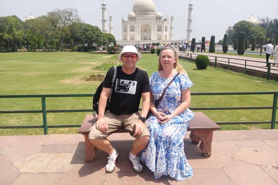 Ab Delhi: Private Tagestour zum Taj Mahal und Roten Fort. Foto: GetYourGuide Ab Delhi: Private Tagestour zum Taj Mahal und Roten Fort. Foto: GetYourGuide