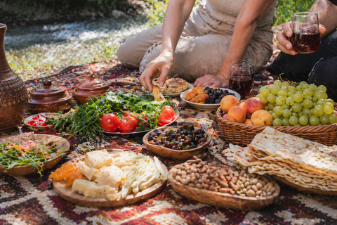 Yerevan: GUM Market Tour and Hrazdan Gorge Picnic