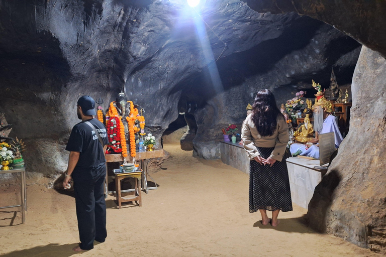Khaolak: 3 Temples Tour with Meditation and Pagoda