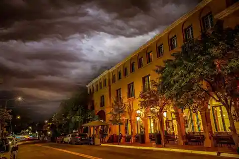 Santa Fe: Haunted Walking Tour