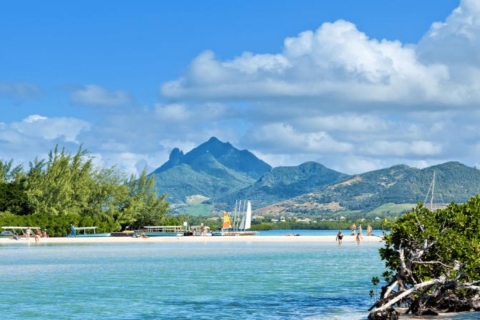 Południowy Mauritius: wulkany i kolorowa ziemia