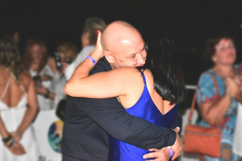 Cancun: Romantic evening in galleon with dinner and open bar Only Entrance - Vegetarian Dinner