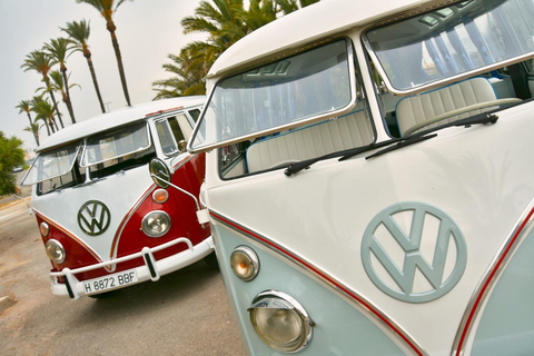 Circuit vintage autour d&#039;Alicante dans d&#039;authentiques fourgonnettes Kombi T1