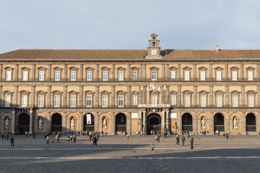 Neapel: Royal Palace Entry Ticket mit digitalem Audioguide. Foto: GetYourGuide Neapel: Royal Palace Entry Ticket mit digitalem Audioguide. Foto: GetYourGuide