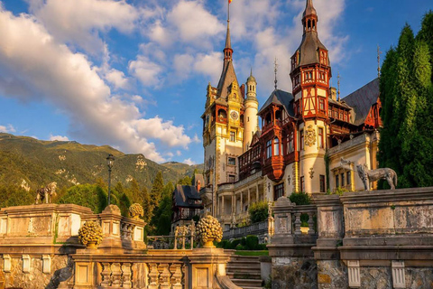 Brașov: Libearty Sanctuary, Peleș & Dracula Castle
