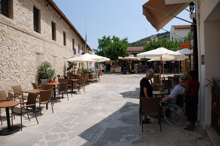 Paphos : Safari en jeep au trésor Land Rover Troodos-Kykkos