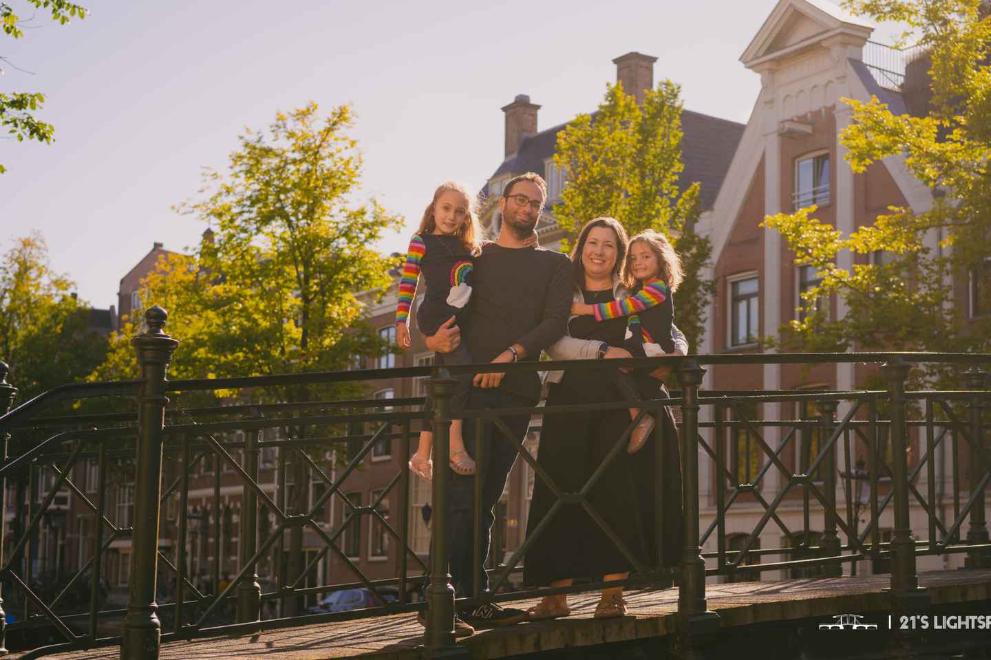 Amsterdam & Zaans Schans: Solo, Couple, or Group Photoshoot