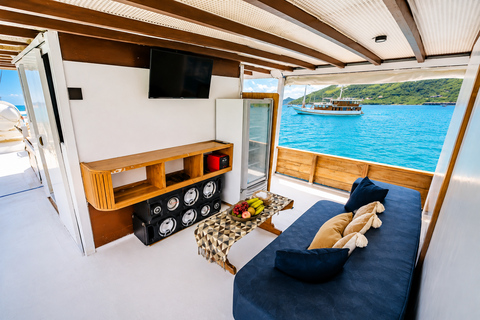 Labuan Bajo: 3-Day Komodo Sailing Ocean View Cabin All Fees Standard Boat | Sharing Room Ocean View | Tiket not Included