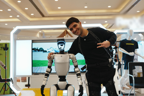 Shanghai: Latest Daily Tech with Robotics, EVs and Drones Standard package