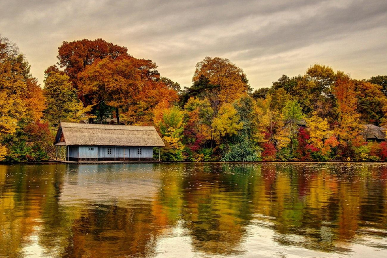 Bucharest: Guided Bus Tour of the Old Town and Iconic Places