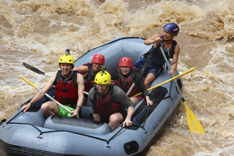 Chiang Mai Rafting in Mae Taeng River with Thai Buffet