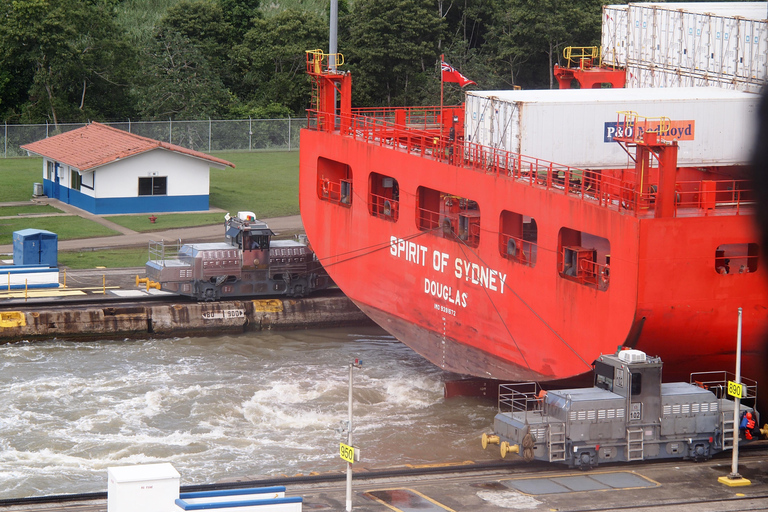 Panama Canal and Old Town City tour - Private