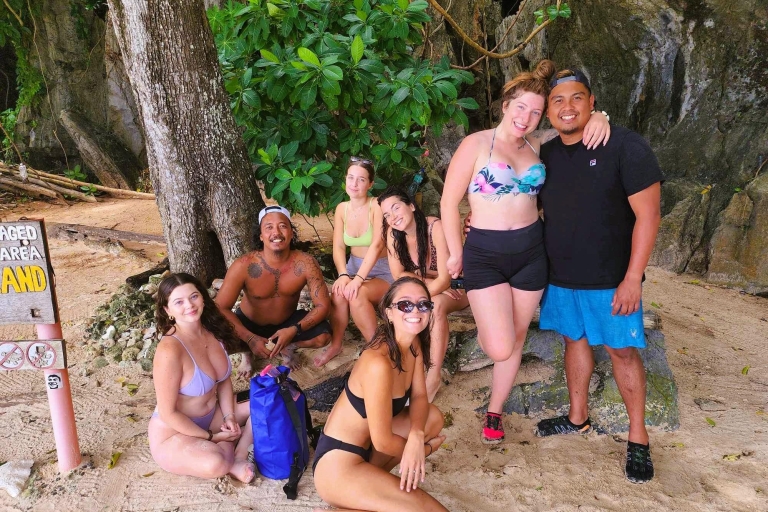 El Nido: Prywatna wycieczka B - Wycieczka na wyspę Snake i jaskinię z lunchem