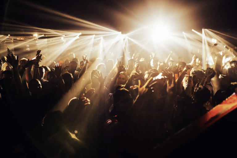 Kavos: 3 x Nightclub & Pool Party Pass