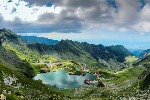 Brasov: Transfagarasan Road, Balea Lake & Waterfall Tour