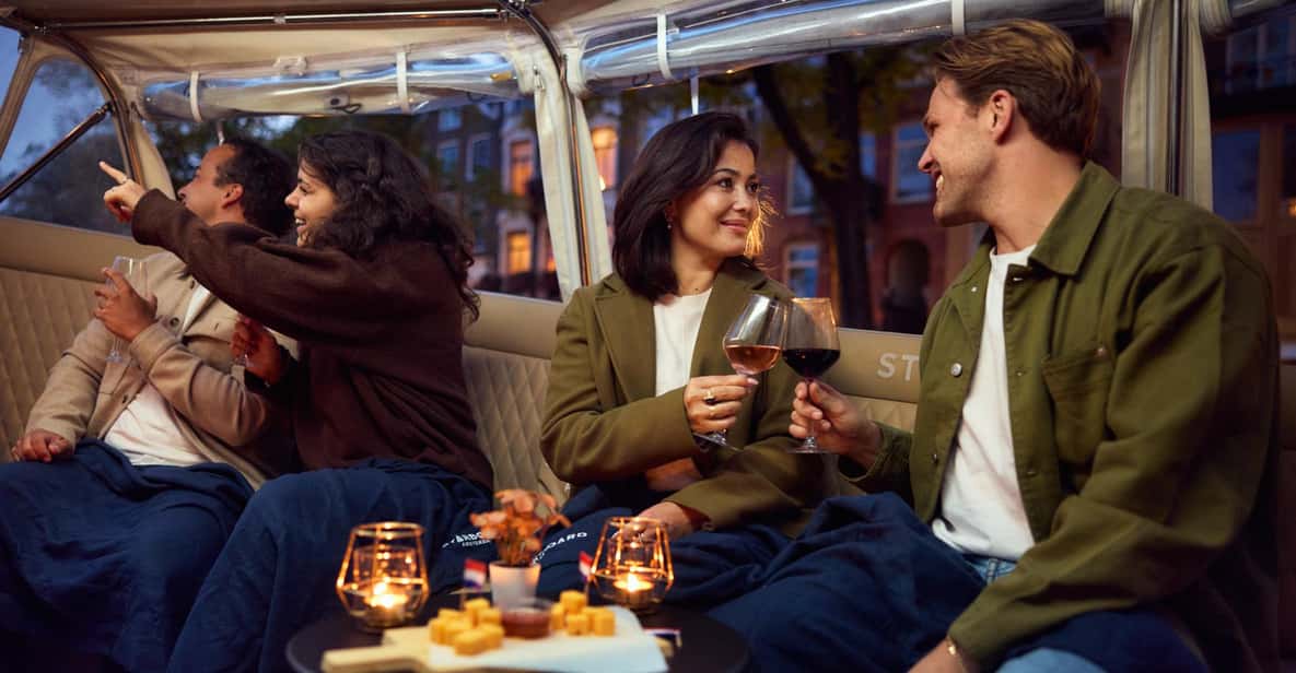 Afbeelding 0 van Amsterdam: avondrondvaart bij kaarslicht met wijn en kaas