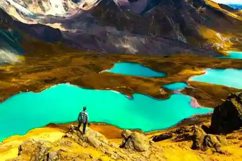 Ausangate 7 Lagoons Hiking Excursion