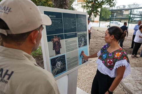 Cancun Sightseeing El Meco Site, Letters and Shopping