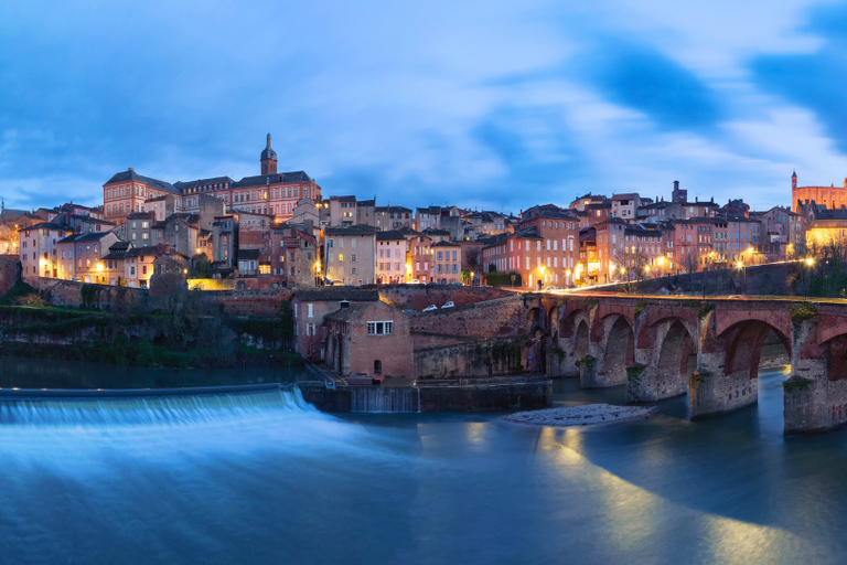 Albi: Private Guided Tour with Your Mobile Phone Albi: Episcopal City and Cathedral with Kit and Live Guide