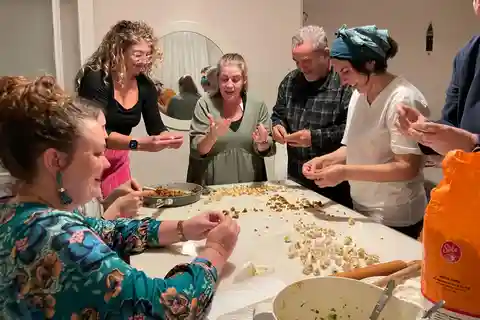 Istanbul: Vegansk och vegetarisk matlagning Vegansk/vegetarisk matlagningskurs med Locals at Home