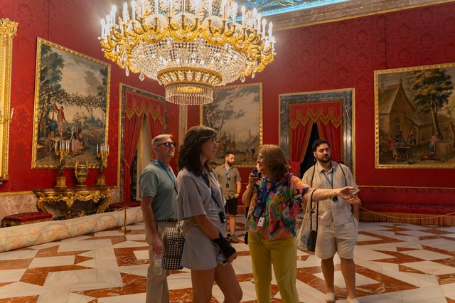 Madrid: Royal Palace Small Group Guided Tour & Wine Tasting