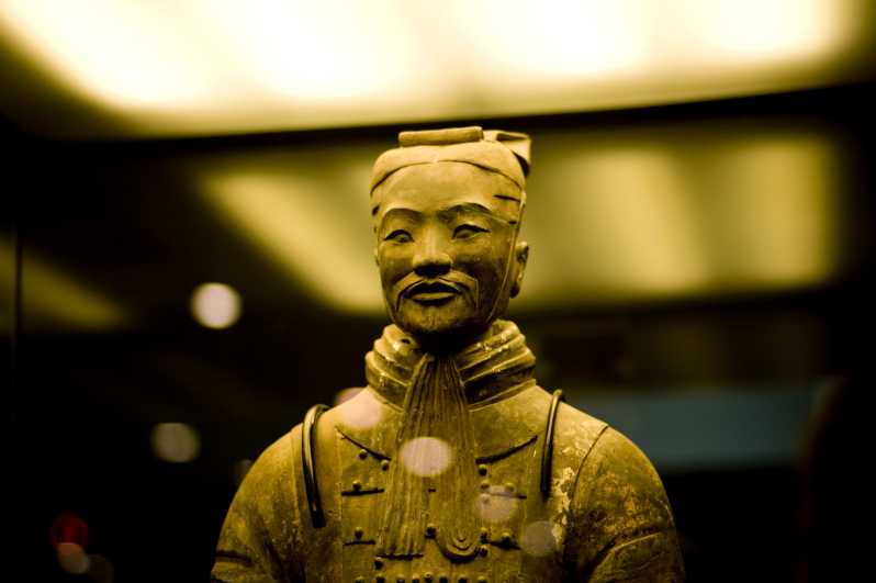 Xi'an Terracotta Warriors and City Wall Private Day Tour
