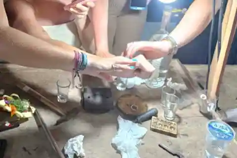 Ubud: Laboratorio di creazione di classi d'argento con 7 g di argento