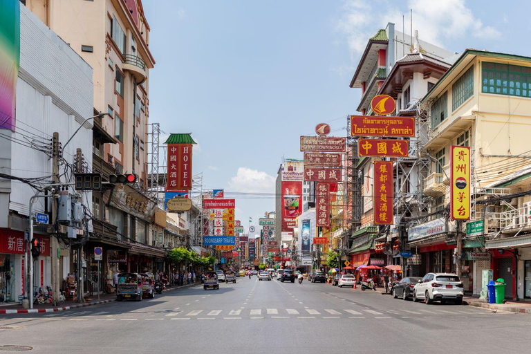 Bangkok in a Day: Temples, Markets &amp; Skyline Private Tour