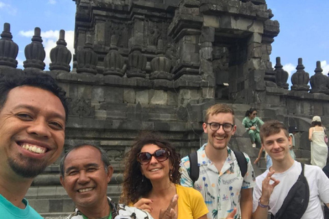 Yogyakarta: 4 Day With Hotel, Private Customized Guided Tour