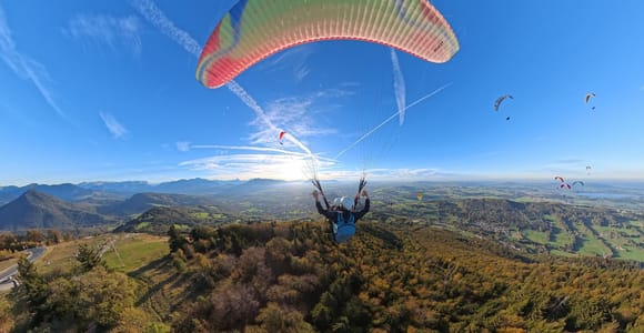 Salzburg like an eagle: tandem paragliding from Gaisberg