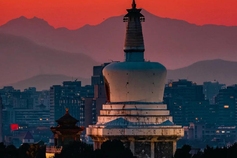 Beijing: Jingshan Park and Imperial Wellness Culture