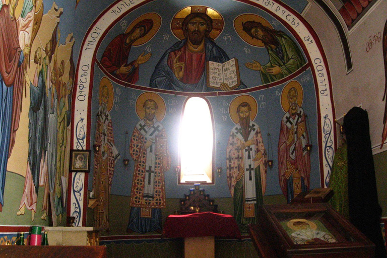 Tbilisi: 5-Day Guided Tour with Wine Tasting and Transfers