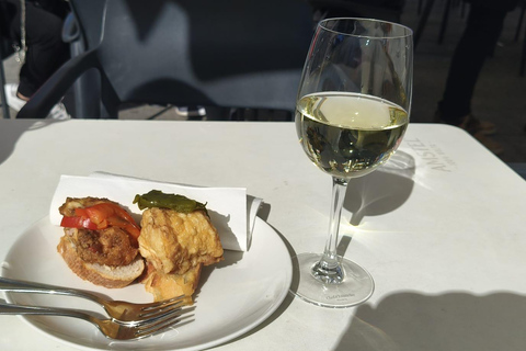 جولة عشاق الطعام في بامبلونا لأفضل البينثوس!جولة عشاق الطعام في بامبلونا لأفضل البينتكسوس!