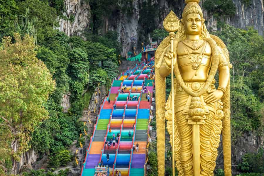 Von Kuala Lumpur aus: Private Batu Caves Cultural Tour. Foto: GetYourGuide
