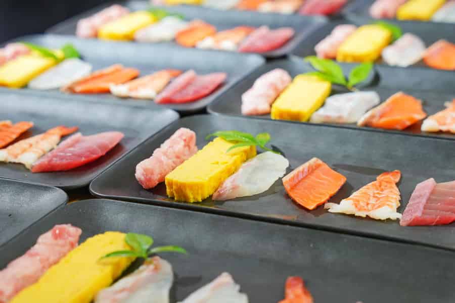 Tokio: Tsukiji-Fischmarkt-Sushi-Kurs mit Profi-Koch. Foto: GetYourGuide Tokio: Tsukiji-Fischmarkt-Sushi-Kurs mit Profi-Koch. Foto: GetYourGuide