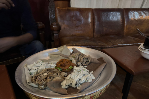 Addis Abeba: Geführte Foodtour mit Kaffeezeremonie