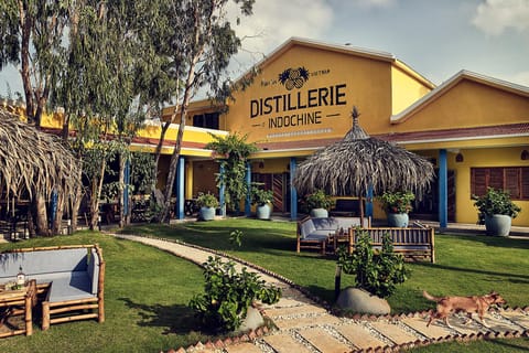 Hoi An: Sampan Rum Distillery Guided Tour with Tasting - Image 2