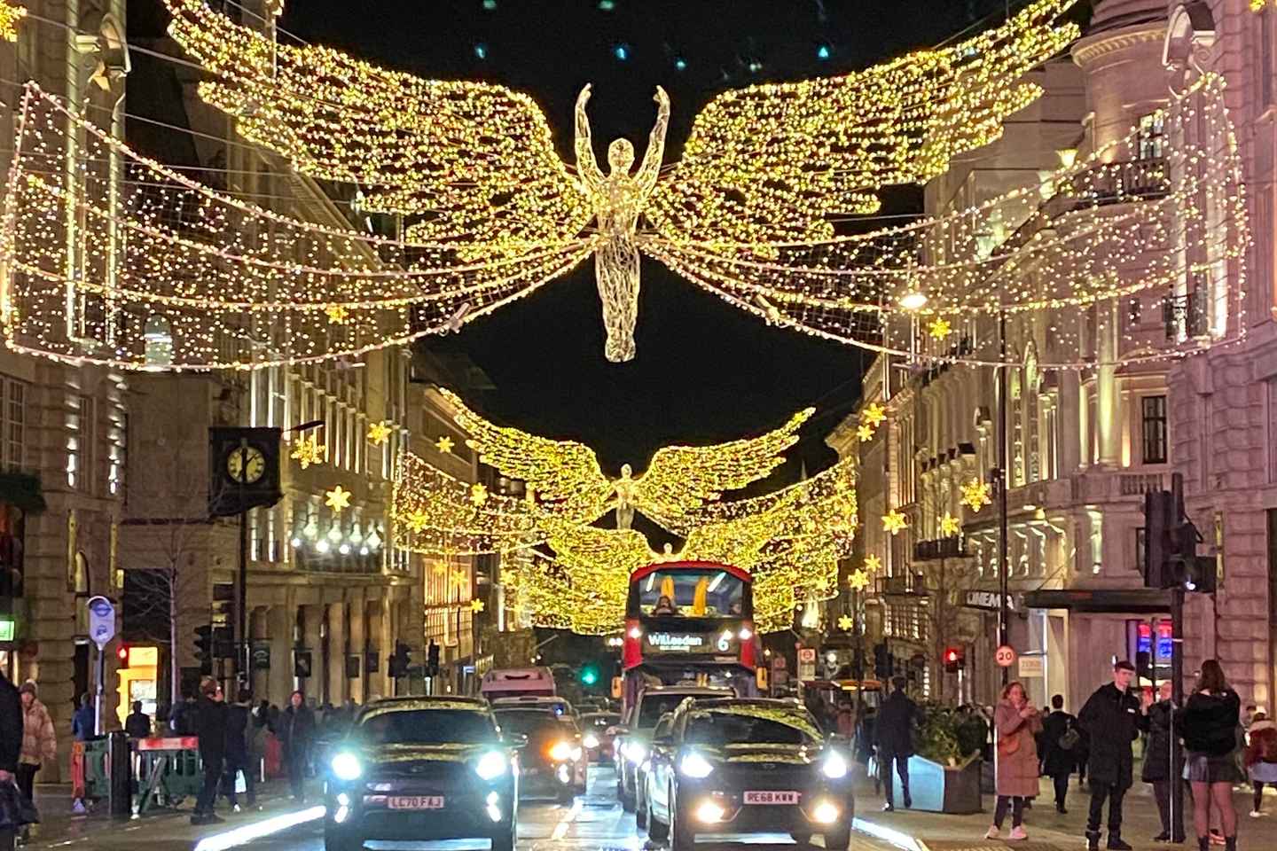 London: Christmas Lights Tour by Vintage Double-Decker Bus