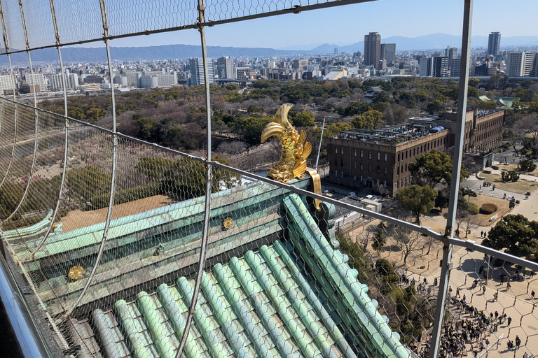 Osaka: Osaka Castle Guided Tour with Local Guide