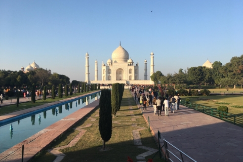 Traslado privado de Delhi a Agra