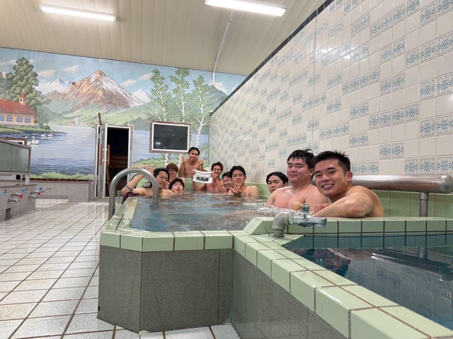 Kyoto: Traditional Bathhouse Experience with Local Students